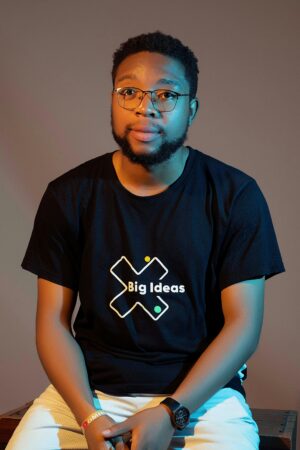 Big Ideas Graphic T-Shirt